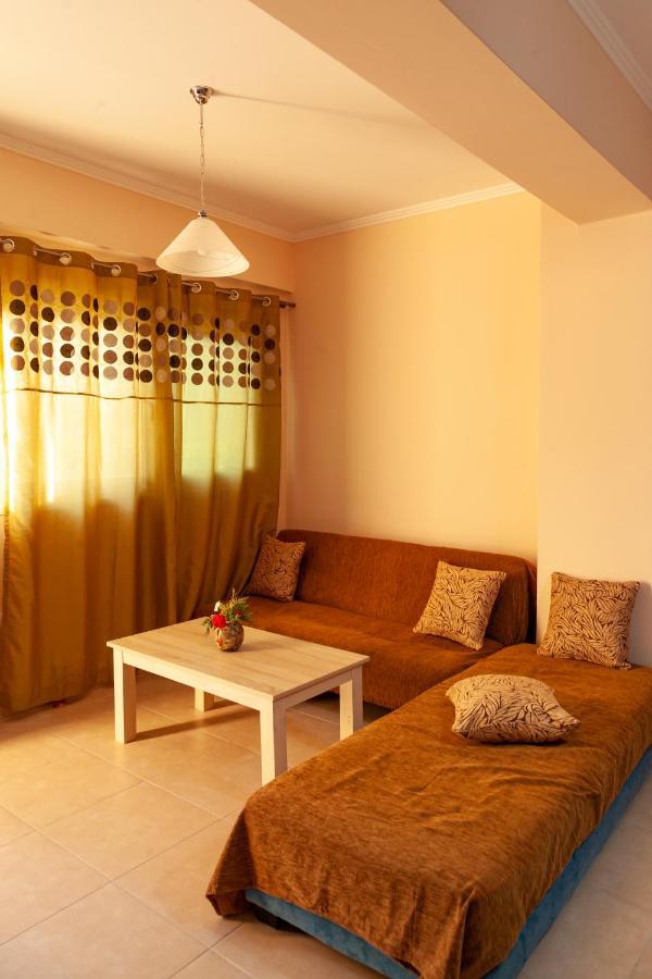 Tsoutsis Apartments Marandokhórion الغرفة الصورة